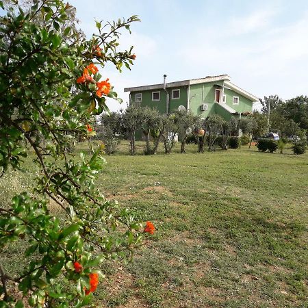 B & B Country House Capoterra Exterior foto